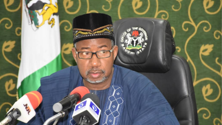 Gov Bala Leads PDP Chieftains To Court