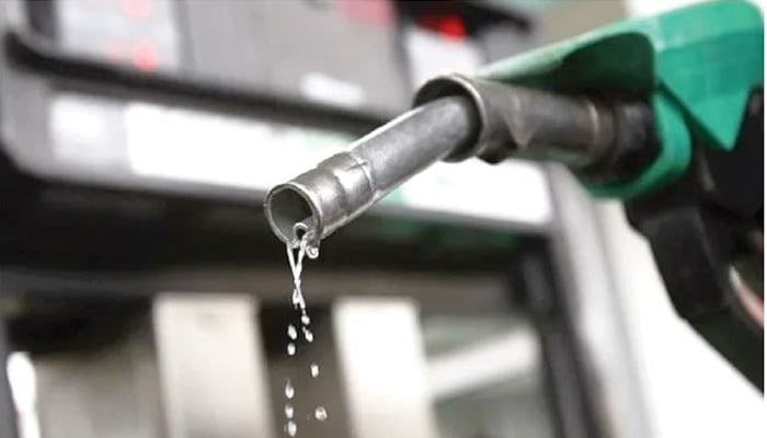 Analyst faults Nigeria’s proposed 15% fuel import tariff