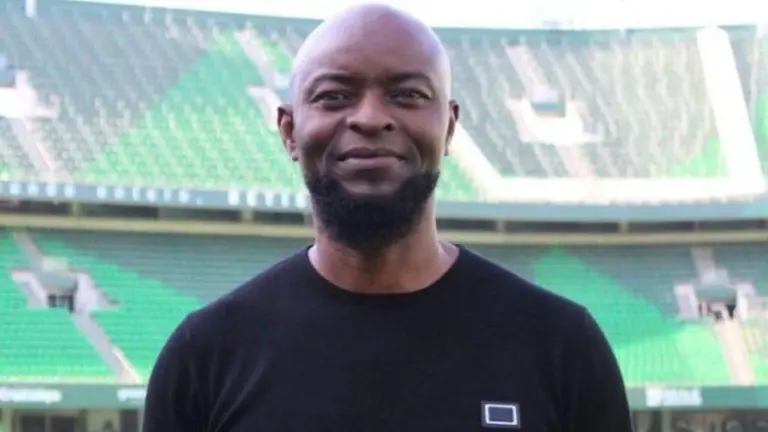 Finidi Celebrates River’s United CAF Performance