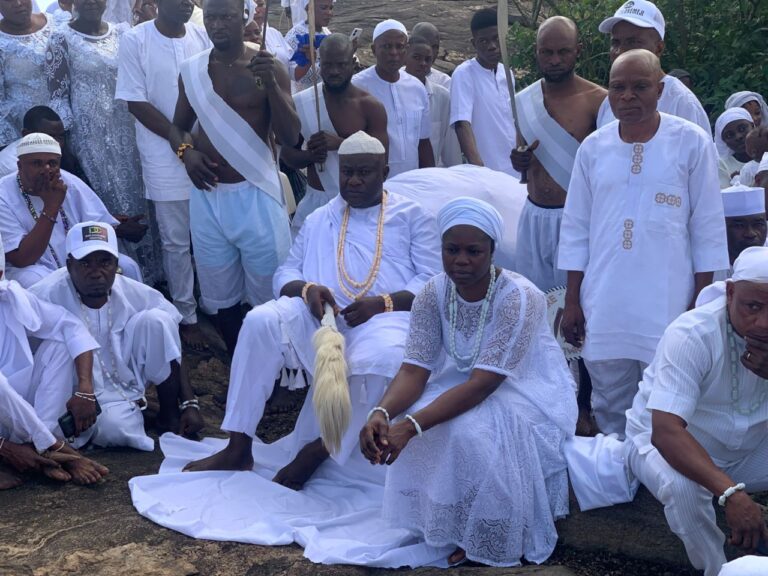 Monarch Seeks Govt’s Support To Develop Traditional Festival