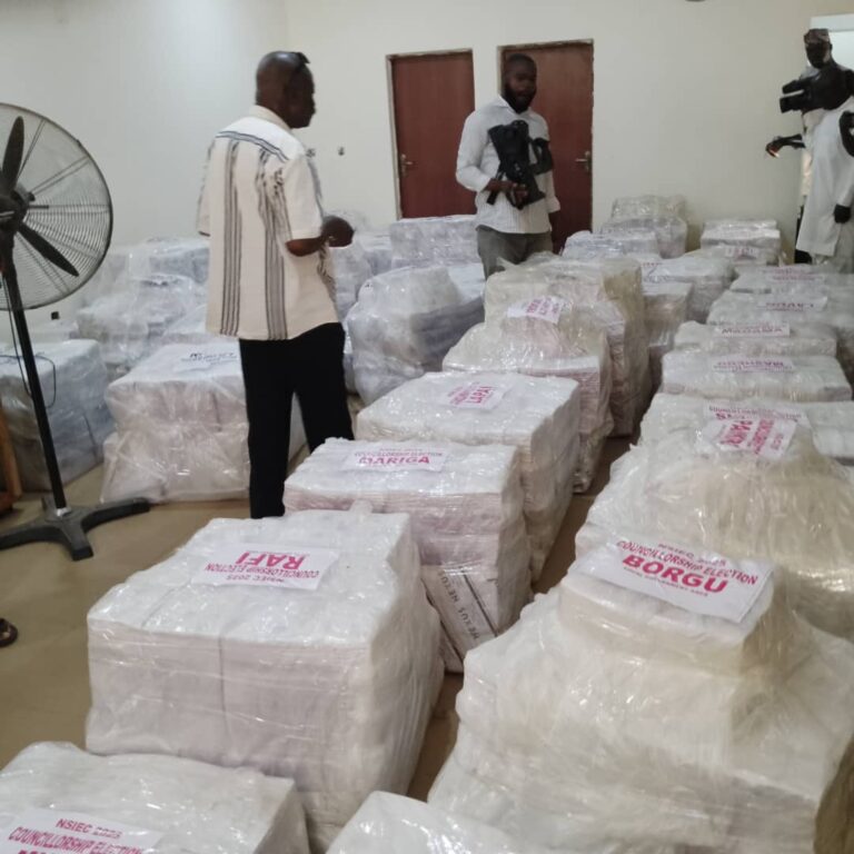 NSIEC Distributes Materials To 274 Wards Across Niger