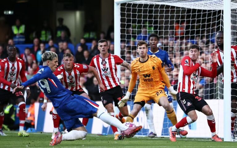 Sunderland Stuns Chelsea At Stamford Bridge