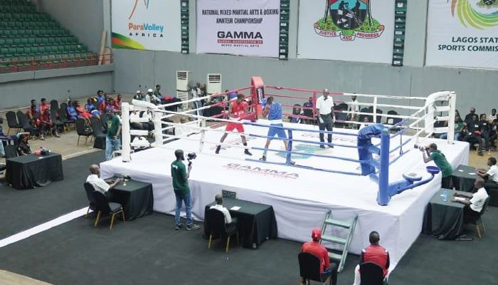 Boxers Thrill Fans At Lagos Boxing Competition
