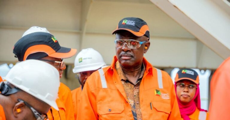 Africa’s $120bn oil import bill spurs Nigeria’s hub plan